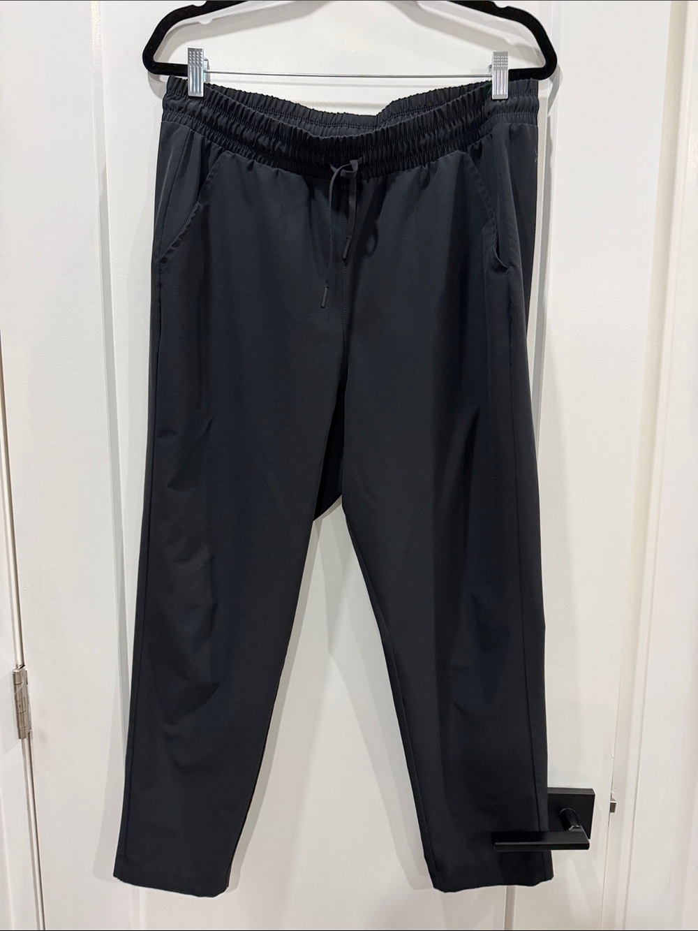 all in motion Black Elastic-Waist Joggers size large